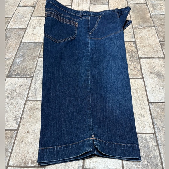 Women's Westport Denim Capris Size16 - Picture 9 of 12